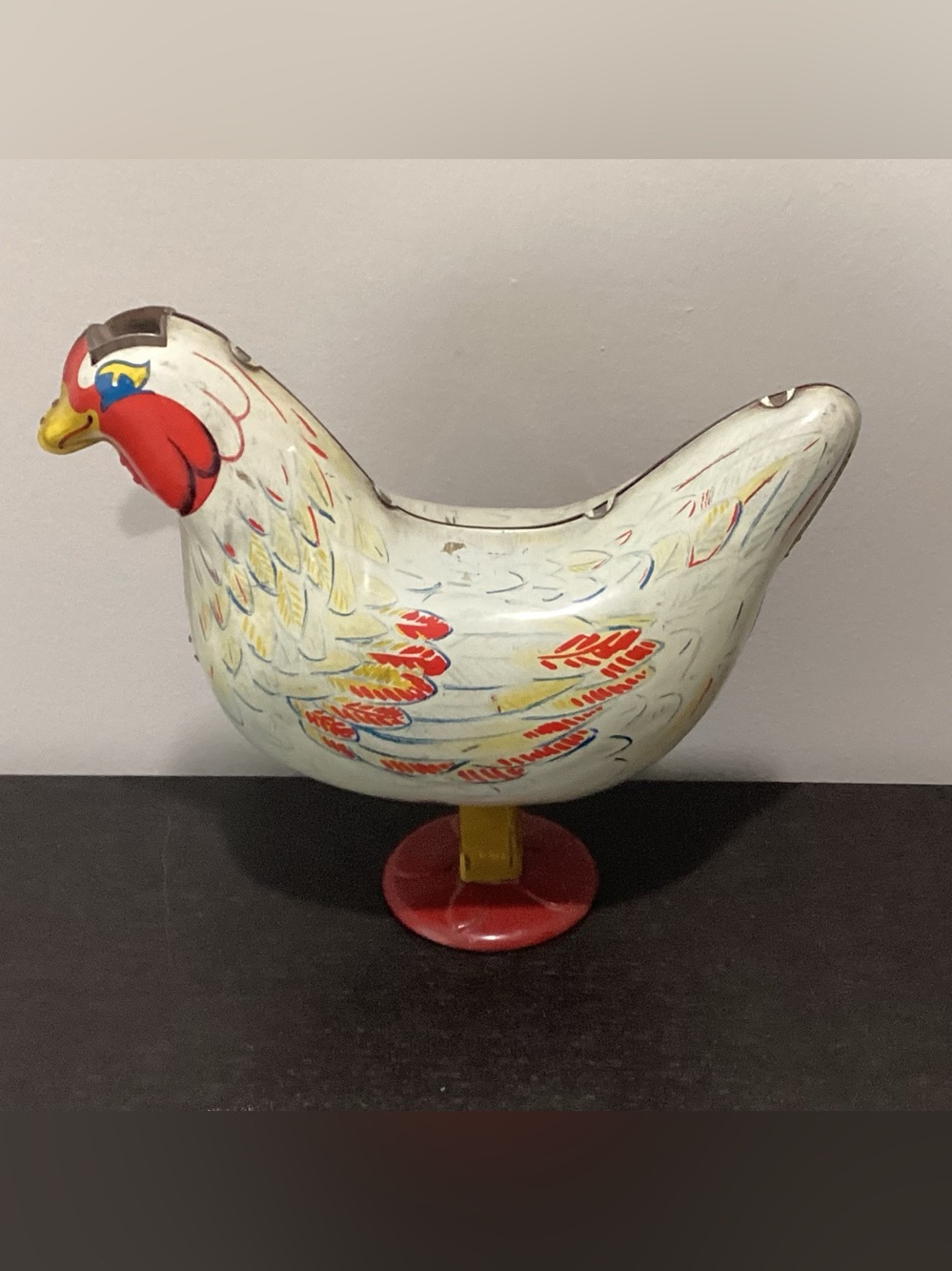 Vintage Wyandotte Tin Lithographed Egg-Laying Chicken Toy. Manf. By the All